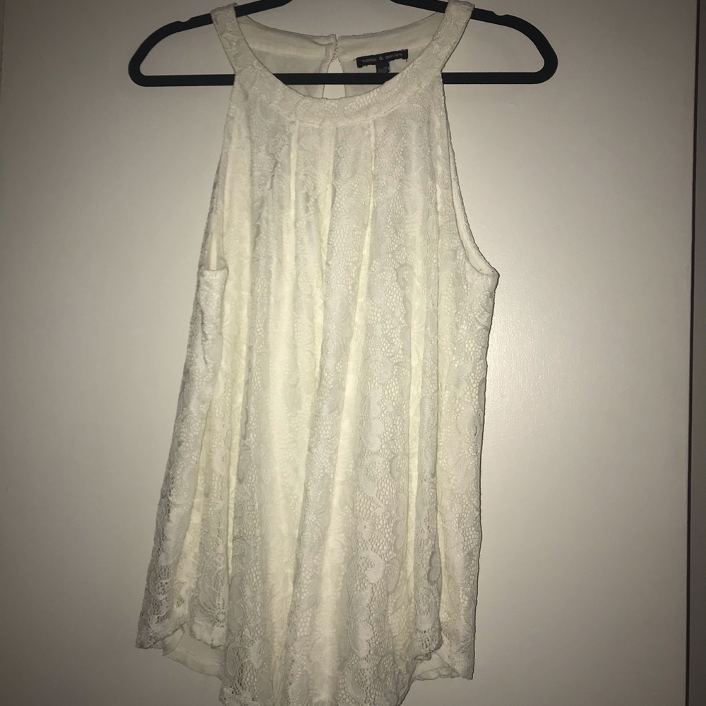 Lace/crochet top white